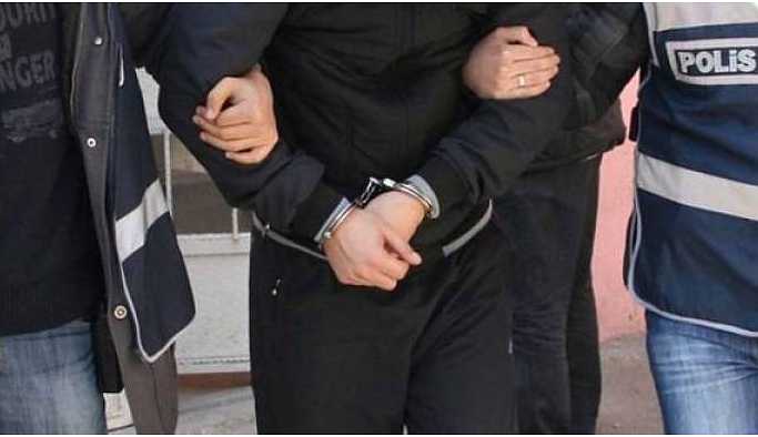 Gazete çalışanları adliyeye sevk edildi