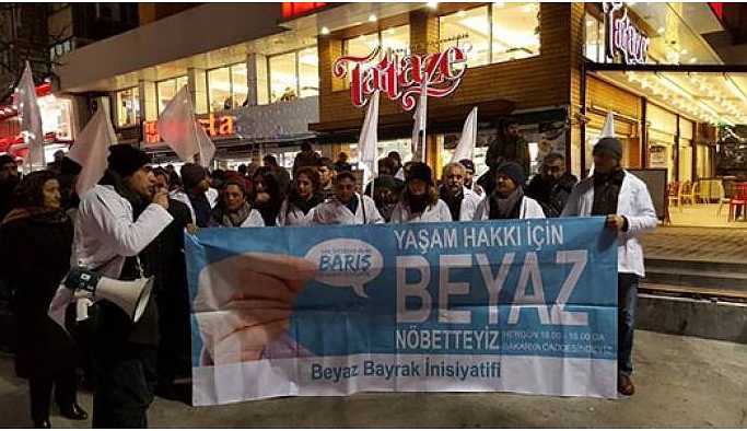 Gözaltındaki sendikacı ve siyasetçilere ‘Beyaz Nöbet’ suçlaması