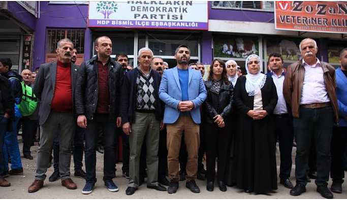 HDP Bismil ilçe binasına saldırı kınandı