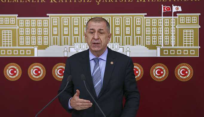 İYİ Partili Özdağ: 900 Suriyeli, Türk öğrencilere öğretmenlik yapacak