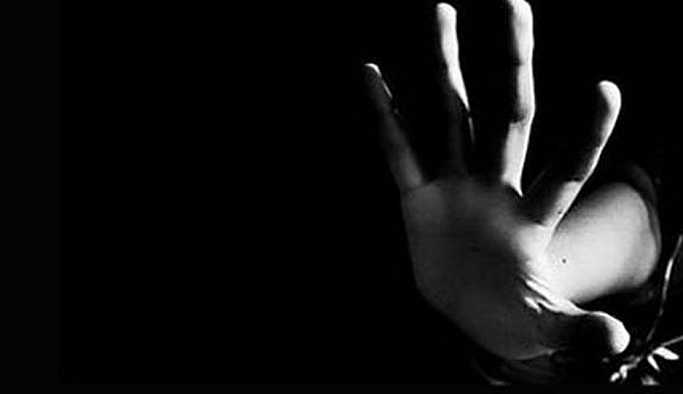 Öğretmenden 15 yaşındaki erkek öğrencisine mesajlar: Tatlışım, öptüm paşam, yoksa azgınlaşırsın mmm...