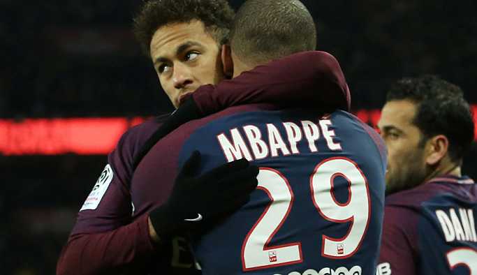 PSG'nin yıldızları Neymar ve Mbappe sakatlandı