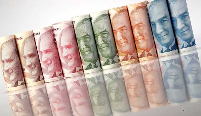Türkiye'de kişi başı tasarruf 15 bin liraya dayandı