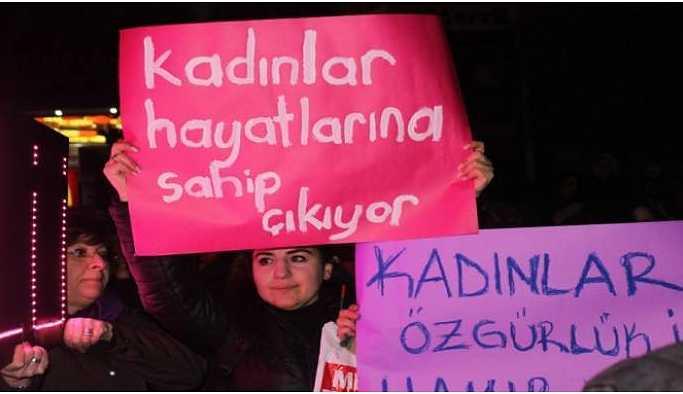 Türkiye’de kadınların yüzde 51’i kendini güvende hissetmiyor