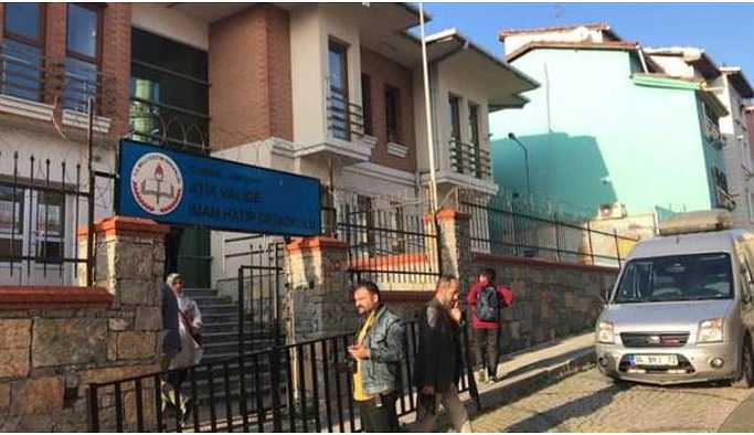 Üsküdar'da öğretmene silahlı saldırı