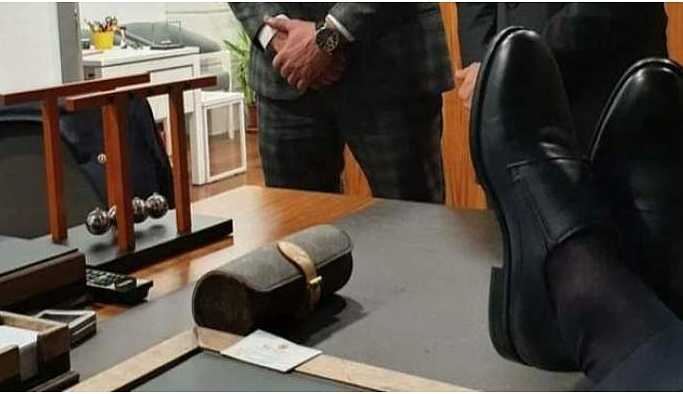 AKP’li vekil çektirdiği fotoğrafla tepki topladı