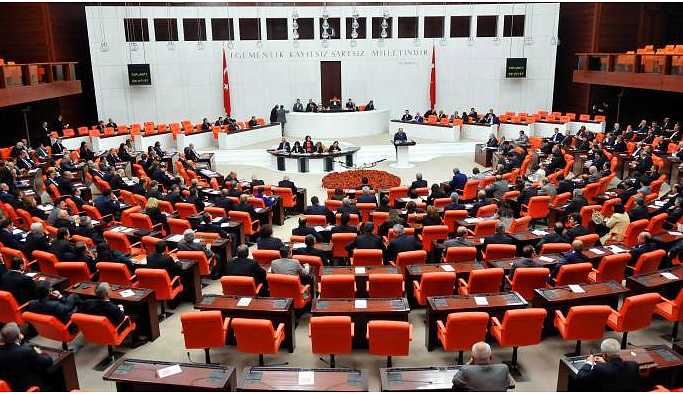 Bütçe görüşmelerine ‘Kürt sorunu’ damgasını vurdu