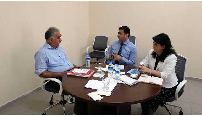 Demirtaş: Başka bir seçenek daha var