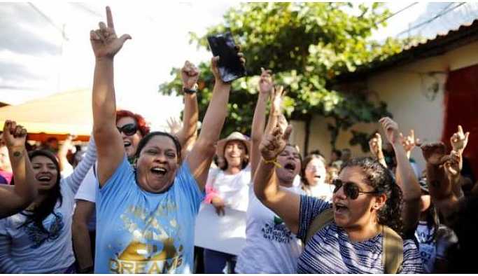 El Salvador’da ‘kürtaj karşıtı yasa’dan tutuklu olan kadın serbest bırakıldı