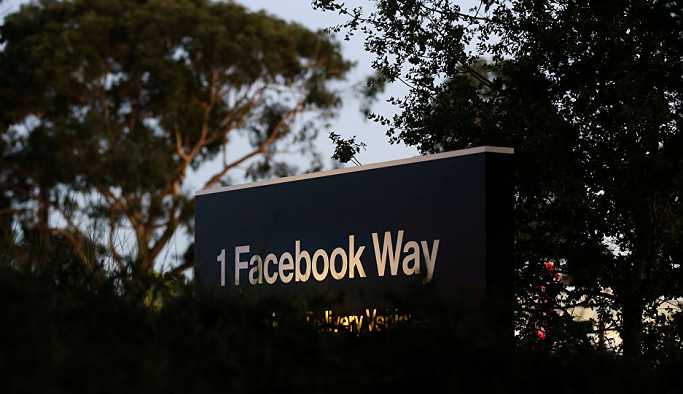 Facebook binaları bomba tehdidi nedeniyle tahliye edildi
