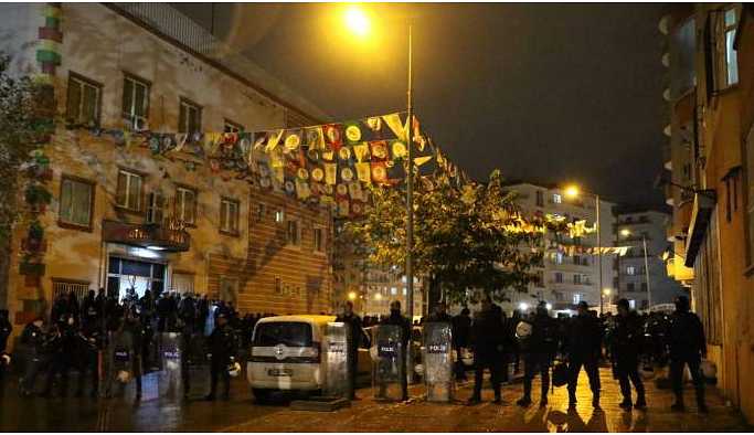 HDP Diyarbakır il binasına iki günde ikinci baskın