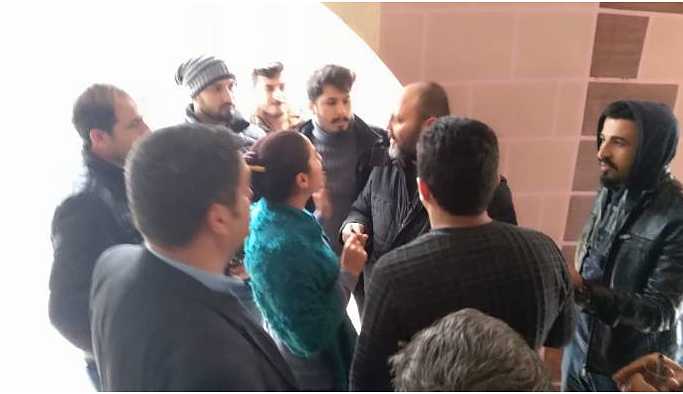 HDP İl Eşbaşkanı partisine girerken GBT’den geçirilmek istendi