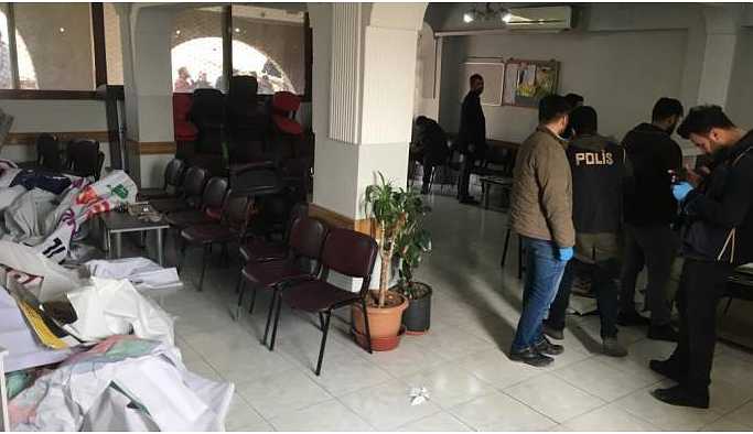 HDP Urfa il binasına polis baskını: 40 gözaltı