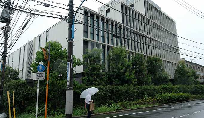 Japonya'da kadın doktor adaylarına ayrımcılık skandalına iki üniversite daha karıştı