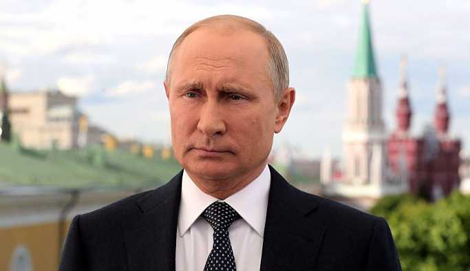 Putin 5 hasta çocuğun hayallerini gerçekleştirme sözü verdi