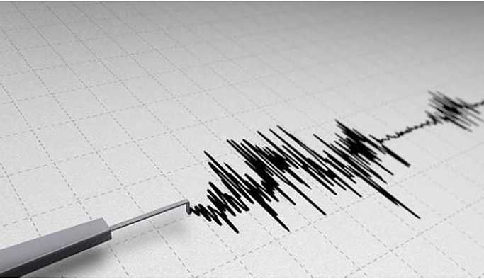 Yüksekova'da deprem