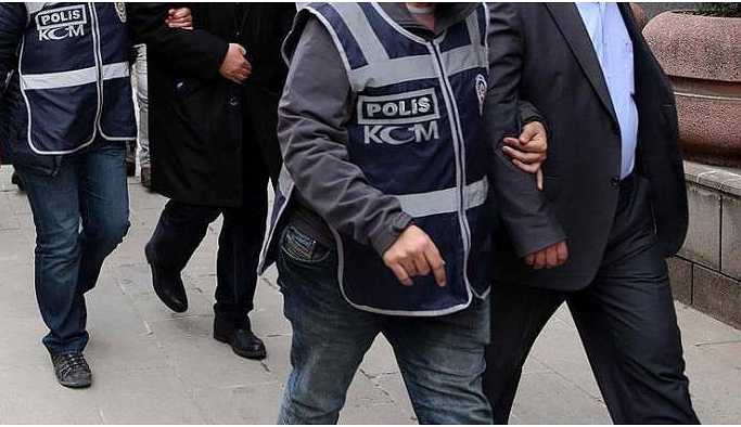 Ankara'da siyasetçi ve sendikacılara operasyon: 12 gözaltı