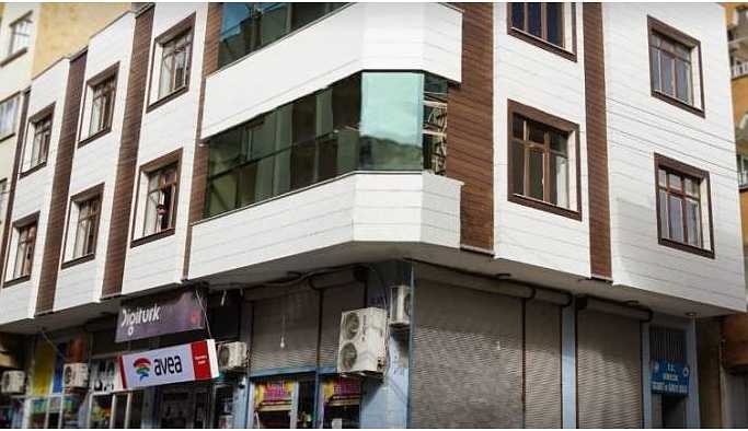 Birecik Ticaret ve Sanayi Odası 'parasızlıktan' çalışanının işine son verdi