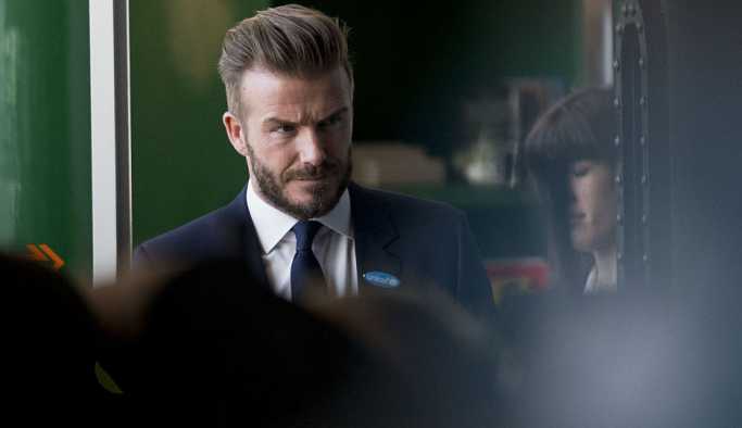 David Beckham’ın köpeğine aldığı battaniyenin fiyatı takipçilerin gözünden kaçmadı