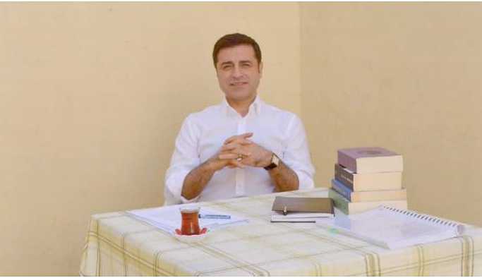 Demirtaş’ın avukatları AYM’ye başvurdu