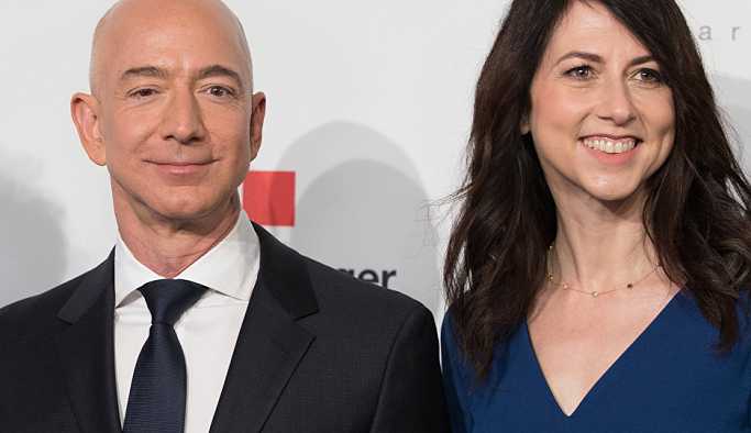 Dünyanın en zengin adamı Jeff Bezos boşanıyor