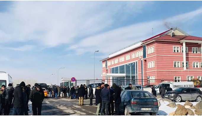 Erciş'te 4 kişi tutuklandı