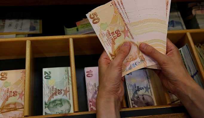 Hazine 1.4 milyar lira borçlandı