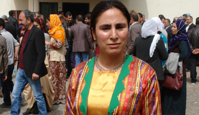 HDP Şanlıurfa Milletvekili Ayşe Sürücü hakkında zorla getirilme kararı