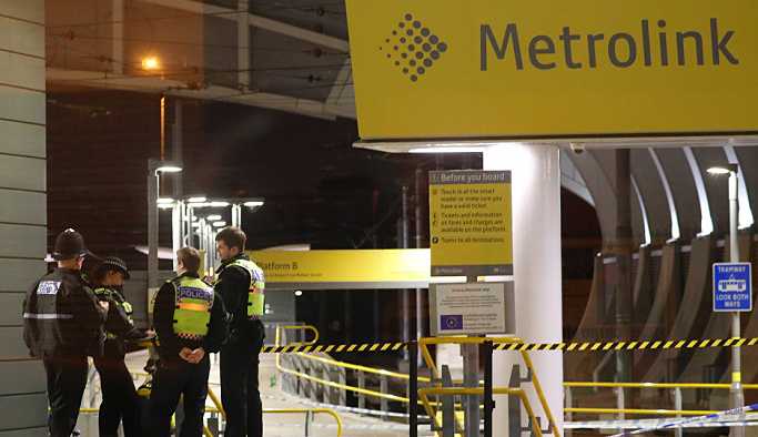 İngiltere'nin Manchester kentindeki bıçaklı saldırıya 'terör' soruşturması
