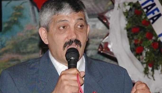 İYİ Parti'nin kurucu üyelerinden Cezmi Polat istifa etti