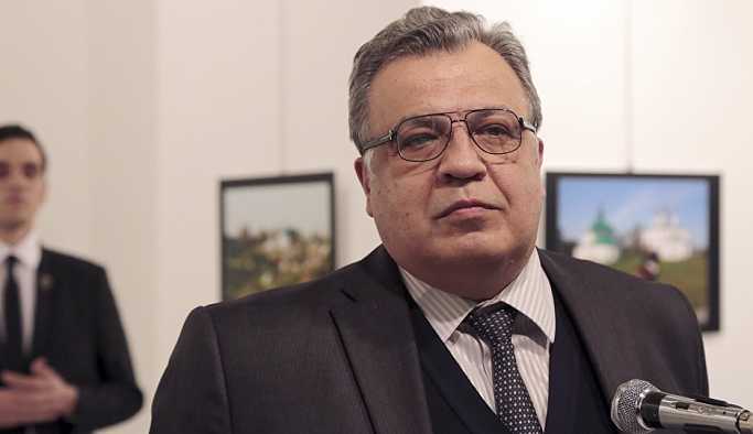 Karlov suikastı davası başladı