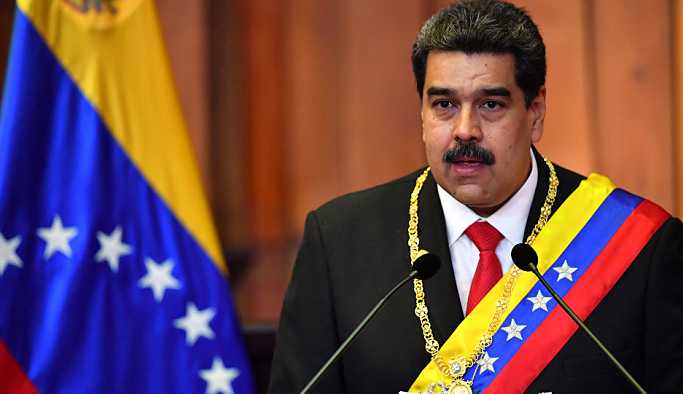Maduro: Amerika halkına, bu darbeyi reddetmeleri için çağrıda bulunuyorum