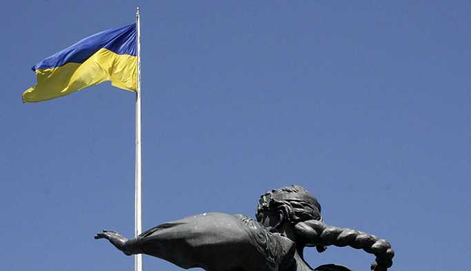Ukrayna: NATO gemileri Karadeniz’e girmeye hazırlanıyor