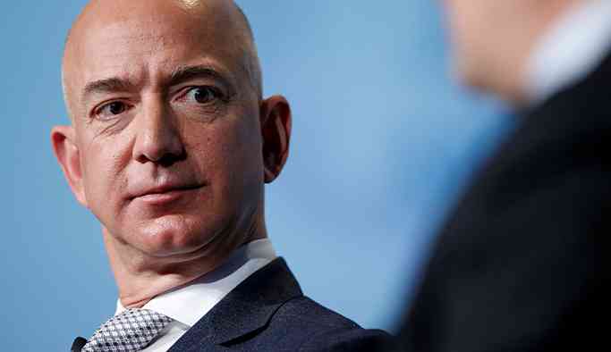 Bezos: Trump'a yakın yayıncı, bana şantaj yapmaya çalışıyor