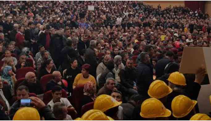 Emeklilikte yaşa takılanlar Ankara’da buluştu: Hesap soracağız