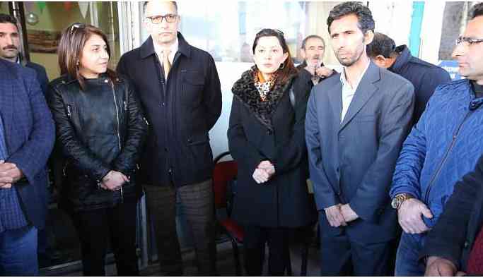 'Halk toplumsal barışı esas alan HDP'den yana tercihini kullanmalı'