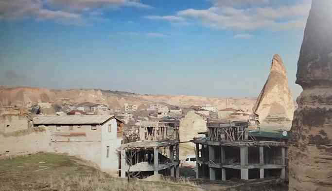Peribacalarında otel inşaatı: 'Kaçak değil ruhsat verdik, çamur atmak yanlış'