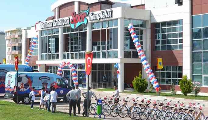 Kayyum ‘spor’ üzerinden derneklere milyonlarca lira aktarmış