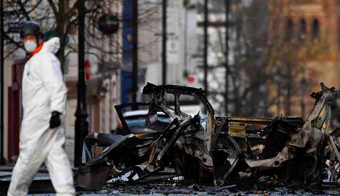Londra ve Glasgow'daki bombalı paketleri IRA üstlendi