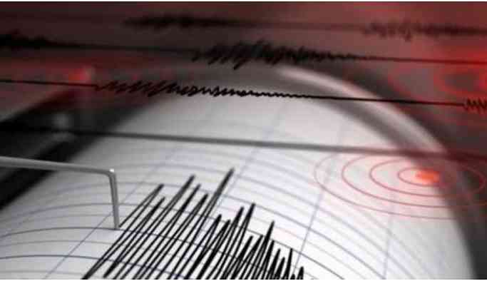 Van'da korkutan deprem