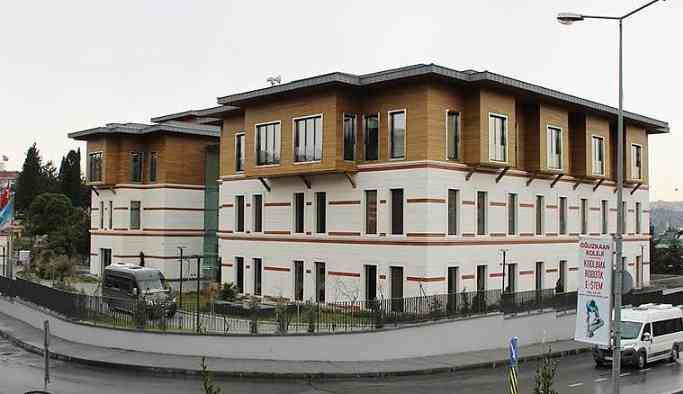 İBB 30.3 milyon TL harcadığı binayı vakfa verdi