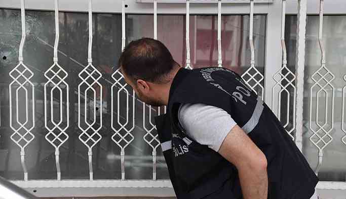 ASM'ye pompalı tüfekle saldırı
