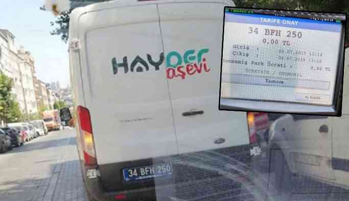 Cübbeli Ahmet'e resmi plaka verildi