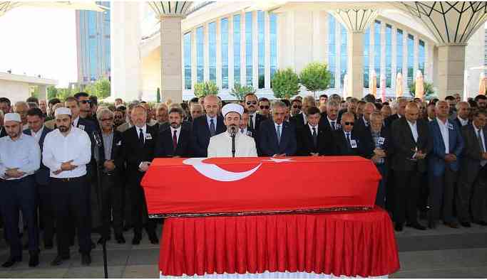 Dengir Mir Mehmet Fırat son yolculuğuna uğurlandı