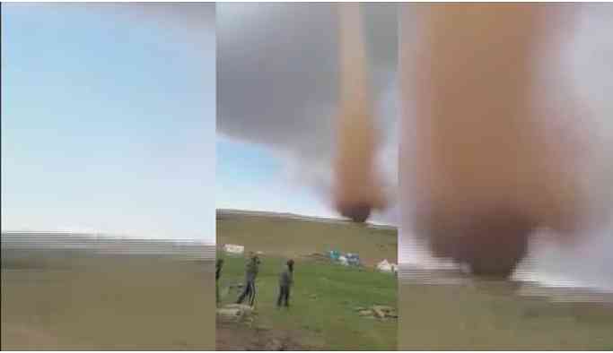 Karlıova’da devasa hortum görüntülendi