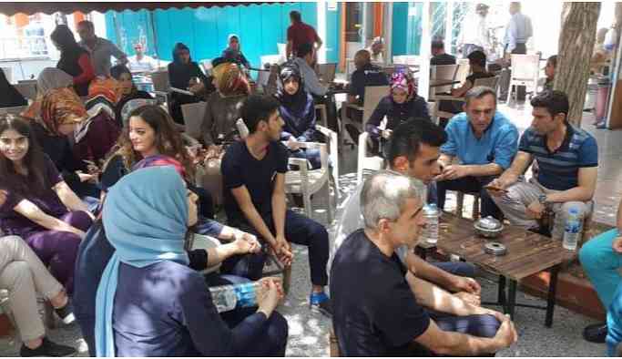 Siirt’te özel bir hastanenin personeli iş bıraktı