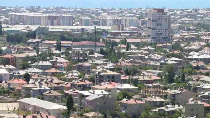 Van'da her türlü eylem ve etkinlik 979 gündür yasak: Süre 15 gün daha uzatıldı