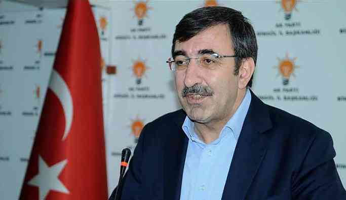 AKP'li Vekil'den HDP'li belediyelere kayyum sinyali