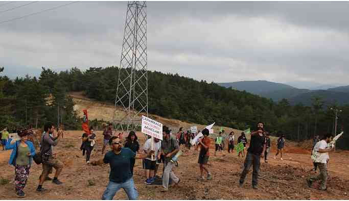 Alamos Gold'dun çölleştirdiği alana tohum topları fırlatıldı