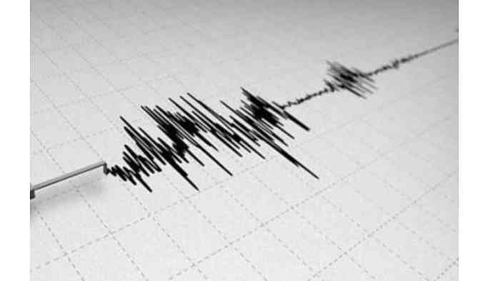 Ege'de deprem